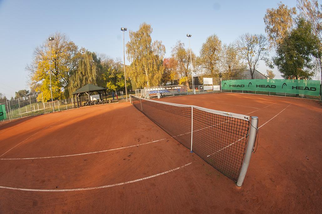 Tenis Park Advantage บีเอสโก-เบียวา ภายนอก รูปภาพ